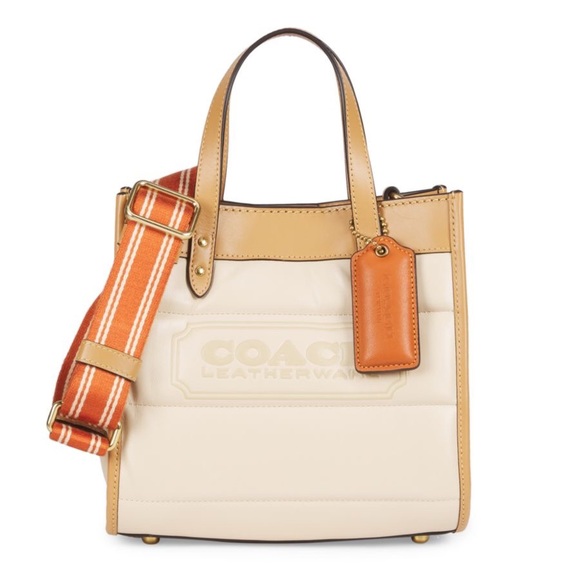 New Coach Field Tote 22 With Quilting And Coach Badge Ivory Multi - Picture 6 of 6